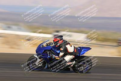 media/Dec-17-2022-SoCal Trackdays (Sat) [[224abd9271]]/Turn 12 Inside Distant (1025am)/